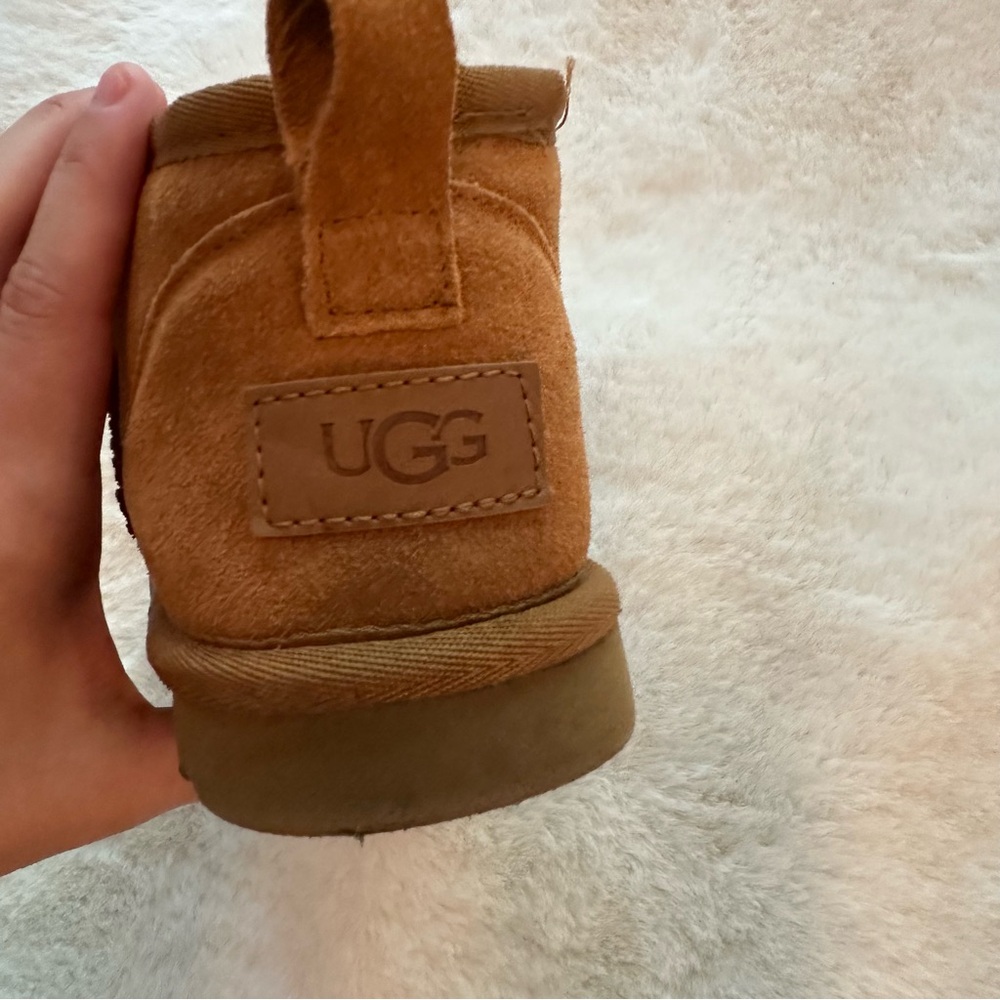 🩶SOLD🩶UGG | EUC - Classic Ultra Mini Booties - Size 7 - Chesnut - Picture 6 of 14